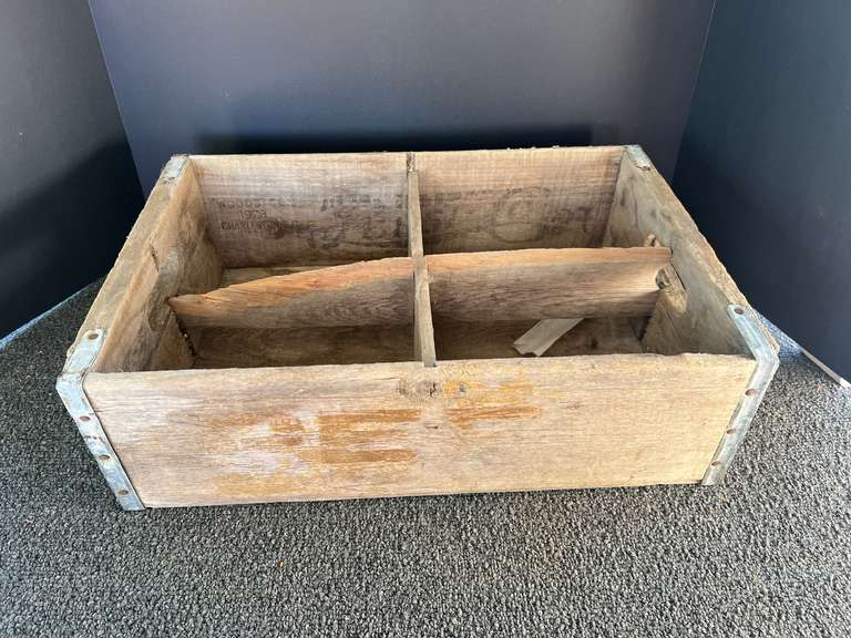 Vintage/antique Pepsi-Cola wooden crate, pictures for details. image