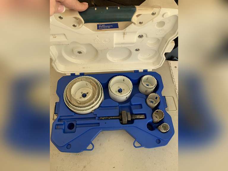 LENOX 17 PIECE ELECTRICIAN'S HOLE SAW KIT - GARAGE CLOSET image