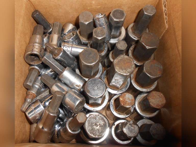 1/2", 3/8" & 1/4" DRIVE ALLEN HEAD & STAR BIT SOCKETS (46) PCS image