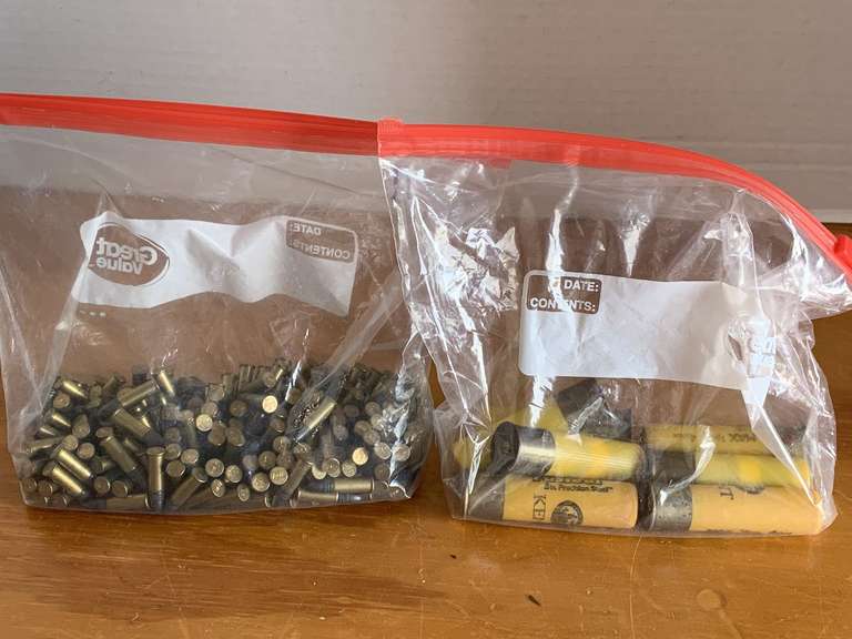 BAG OF REMINGTON BULLETS & 7 SHOTGUN SHELLS KENT 7/8 OZ - 4 SHOT 3" 20 GAUGE - CHECKOUT image