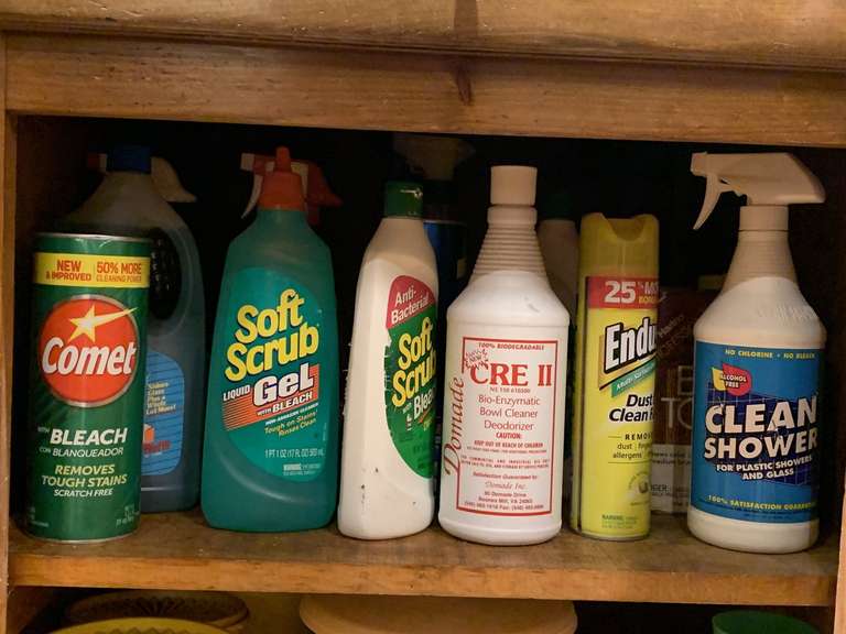 ASSORTMENT OF AIR FRESHENERS & CLEANING PRODUCTS - KITCHEN image