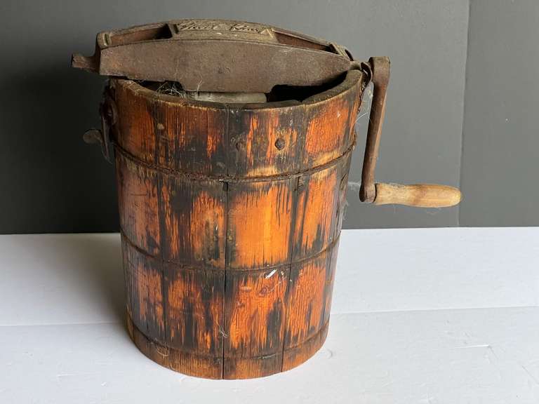 Vintage/antique ice cream freezer with hand crank, see pictures for details. image