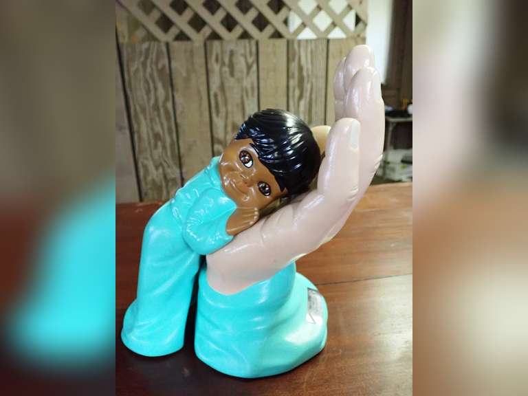 Vintage Ceramic The Masters Hand and Praying Child image