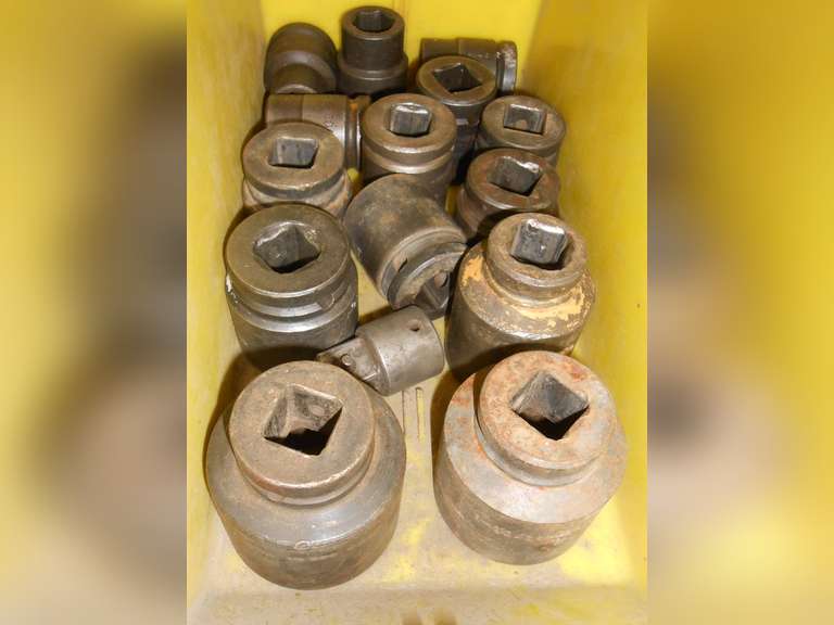 MISC 3/4" DRIVE IMPACT SOCKETS & ETC (15) PCS image