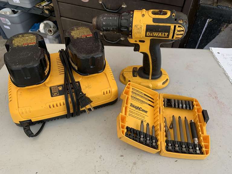 DEWALT 1/2" CORDLESS DRILL DRIVER WITH 2 BATTERIES, CHARGER & MORE - GARAGE CLOSET image