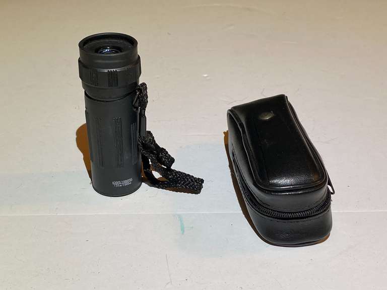 BR2…Vintage Marlboro Unlimited Vivitar PV Series 8x21 Monocular Scope, comes with storage case, see pictures for details. image