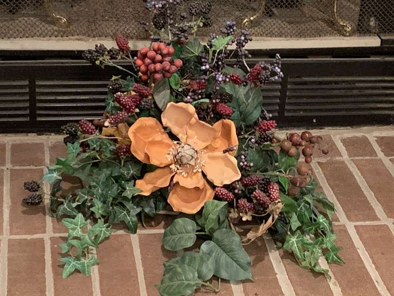 SILK MAGNOLIA & BERRY ARRANGEMENT ON WHITE TILE BASE - DEN image
