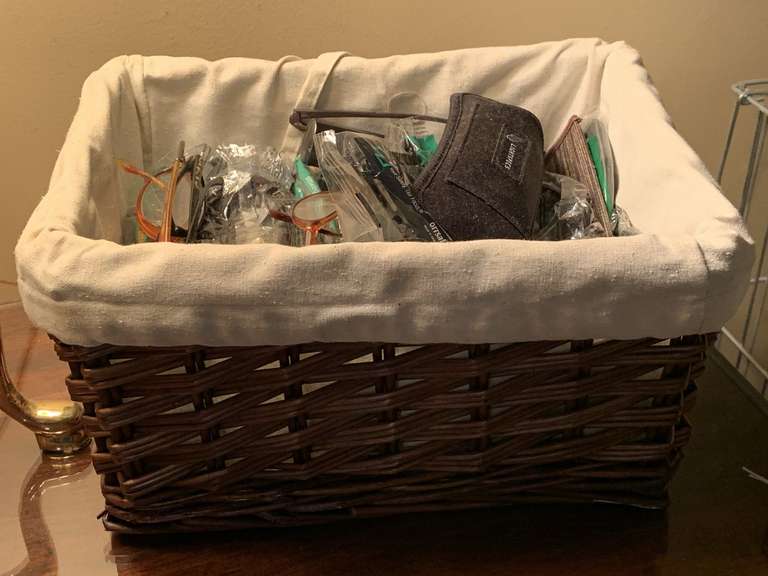 LINED WICKER BASKET FULL OF MOSTLY NEW SUNGLASSES/READERS & MORE - UP MASTER BED image
