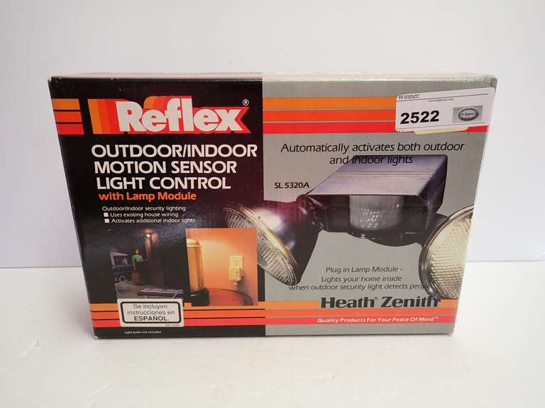 Heath Zenith Reflex Outdoor/Indoor Motion Sensor Light Control image