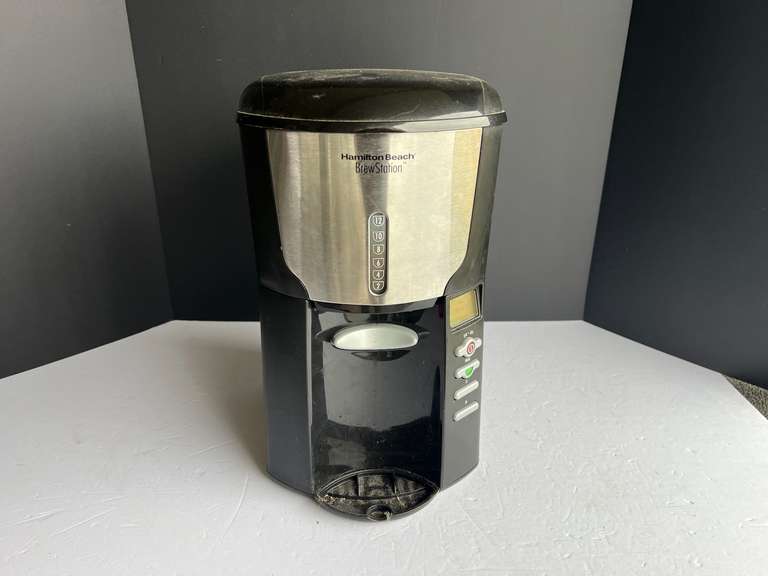 Hamilton Beach Brew Station coffee maker, working condition unknown, see pictures for details. image