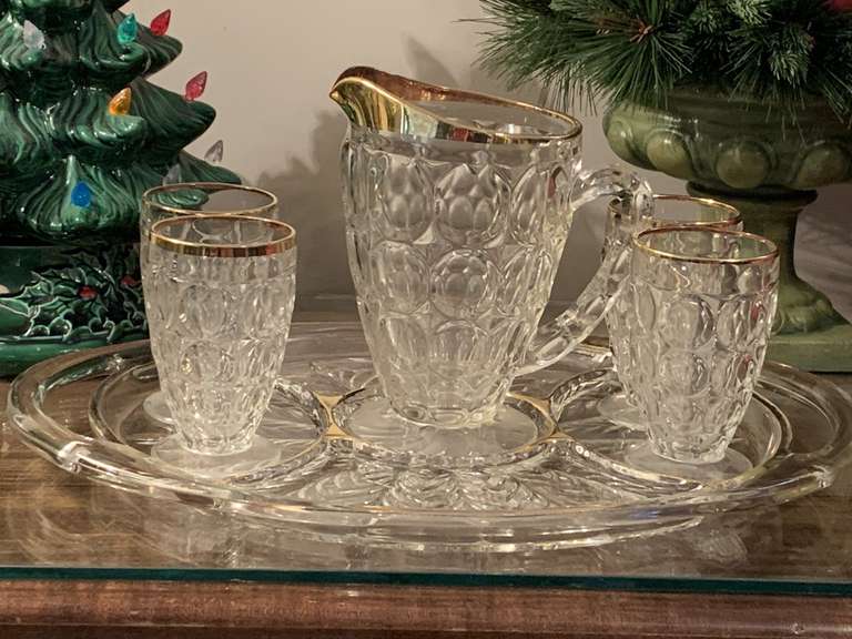 VINTAGE JEANNETTE GLASS SECTIONAL RELISH TRAY/PLATTER "FEATHER" WITH GOLD TRIM 16" & VINTAGE JEANNETTE GLASS "THUMBPRINT" 7" TALL PITCHER W/ 4 GOBLETS (4 1/2" TALL) WITH GOLD TRIM - UP BED 1 image