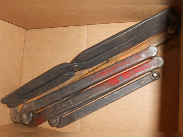(4) SPANNER WRENCHES image