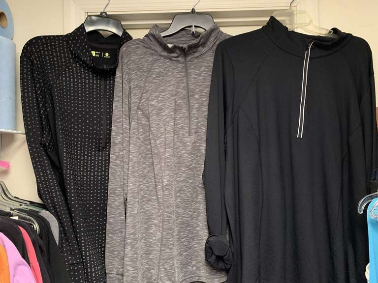 LADIES ATHLETIC WEAR - 10 TOPS (SIZE 2XL- 1 NEW W/ TAG) - UP MASTER CLOSET 2 image