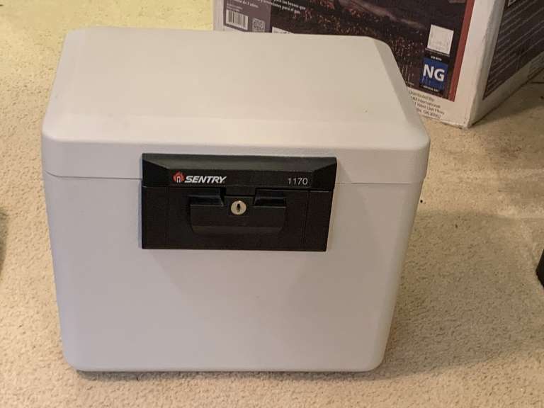 SENTRY SAFE (NO KEY) 15" WIDE X 11" DEEP X 13" TALL - UP BED 1 image