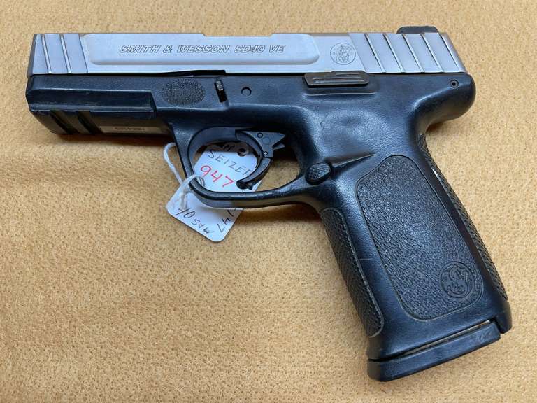 SMITH & WESSON  40 S&W  SD40VE  HEE4509  PISTOL image