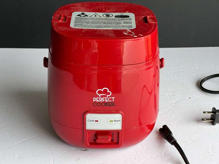 Perfect Cooker, compact rice cooker, powers up, see pictures for details. image