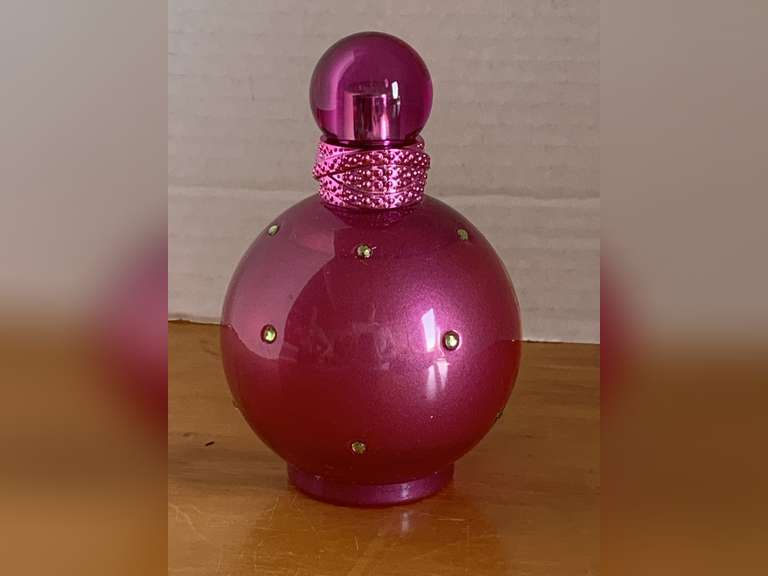 NEW BRITNEY SPEARS "FANTASY" PARFUM SPRAY 3.3 FL OZ - CHECKOUT image