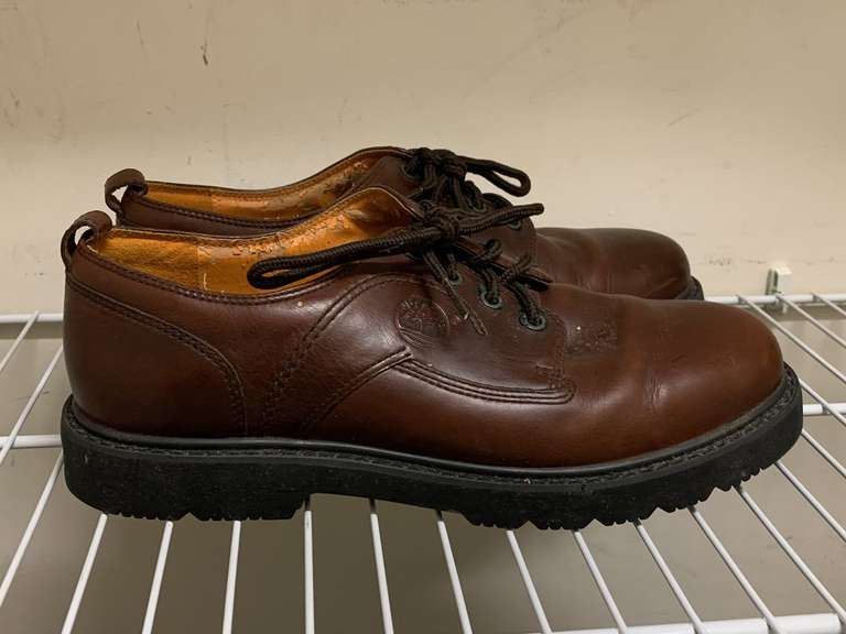 NEW MEN'S TIMBERLAND WATERPROOF BROWN LEATHER LACE UP SHOES SIZE 10M (INSIDE LINING BRITTLE - CHECKOUT AT PREVIEW) - UP MASTER CLOSET 1 image