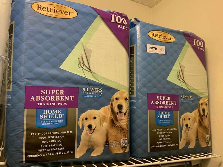 DOG TRAINING PADS (APPROX 200) - UP BED 1 CLOSET image