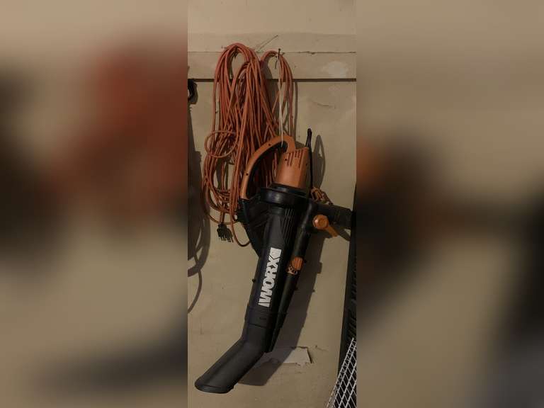 ELECTRIC WORX LEAF BLOWER WITH EXTENSION CORD - GARAGE image