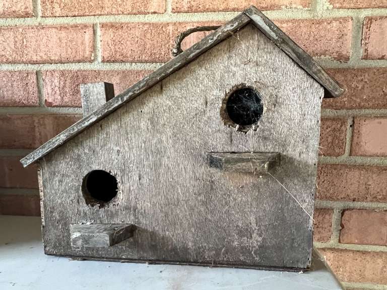 Primitive wooden birdhouse, see pictures or details. image