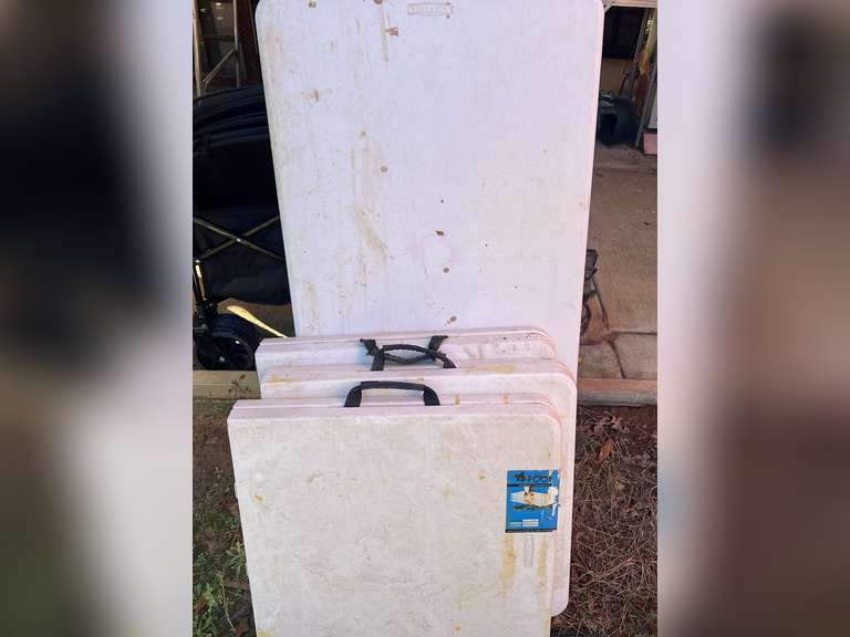 Portable 4 foot tables, four pieces, see pictures for details. image