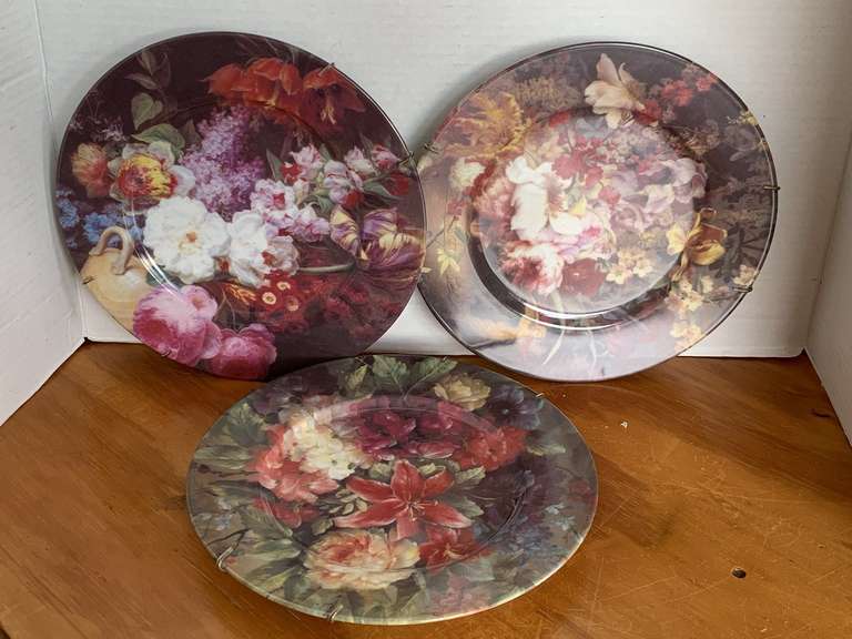 3 GODINGER LIMOGES FLORAL DINNER PLATES image