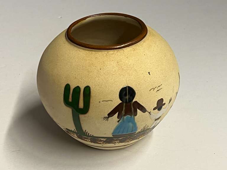 Vintage Mexican Tonala pottery vase, see pictures for details. image