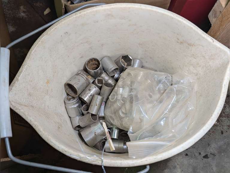 BUCKET OF MIXED VINTAGE ALL OR MOSTLY MADE IN USA SOCKETS INCLUDING CRAFTSMAN, HUSKY, SK, EASCO, AND MORE image