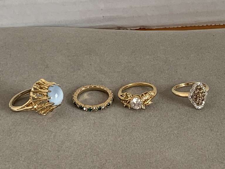 4 FASHION RINGS - CHECKOUT image