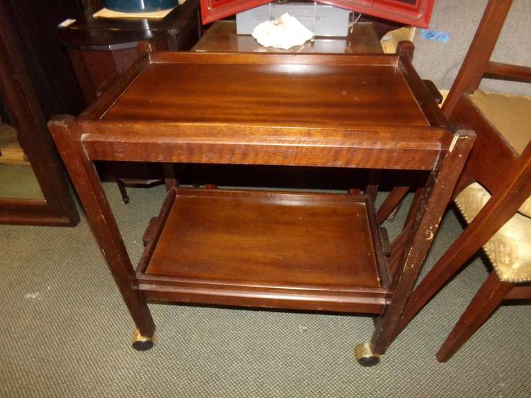 MID-CENTURY MODERN STYLE TEA TROLLEY/BAR CART image