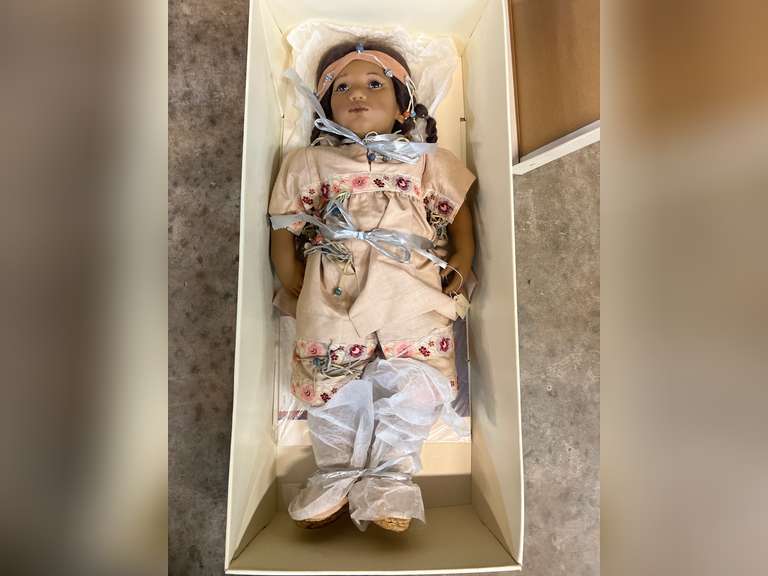 Annette Himstedt Puppen Kinder Doll in Box image