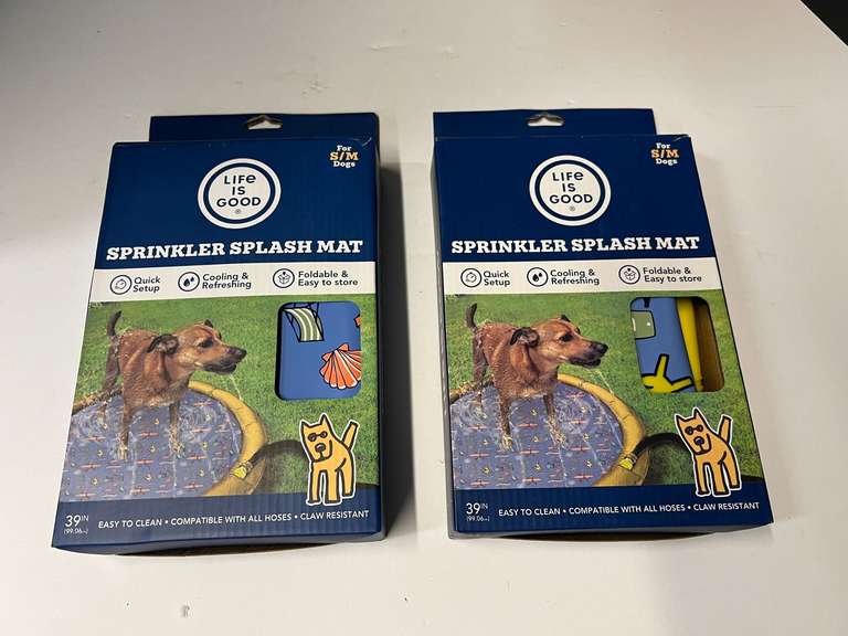 Sprinkler splash mat for S/M dogs, set of two, see pictures for details. image
