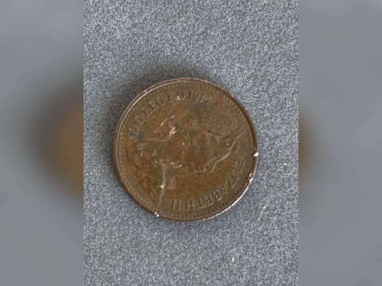 1974 RARE UNITED KINGDOM 1/2 NEW PENNY COIN - CHECKOUT image