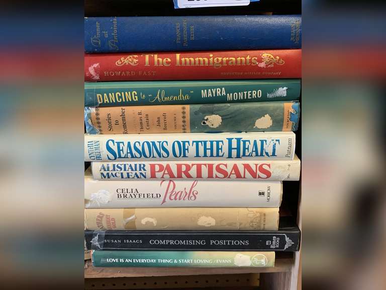 10 HARDBACK BOOKS image