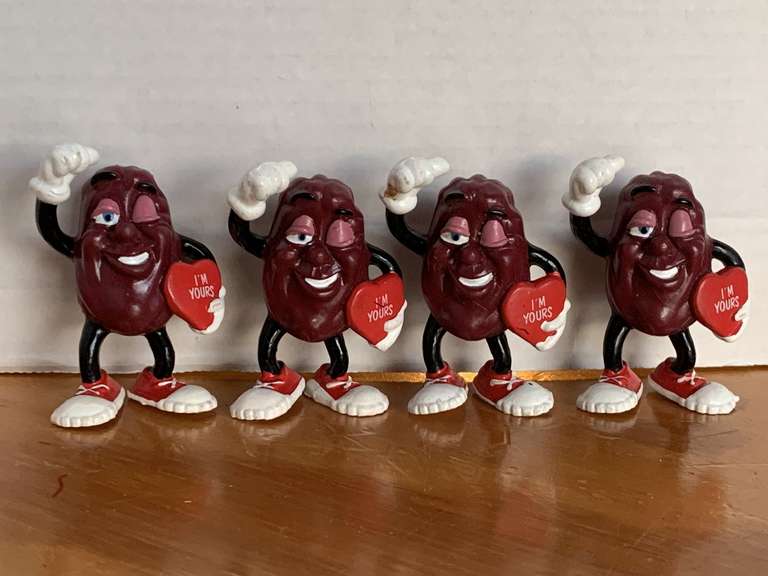 1988 CALIFORNIA RAISIN VALENTINE - 4 "I'M YOURS" image