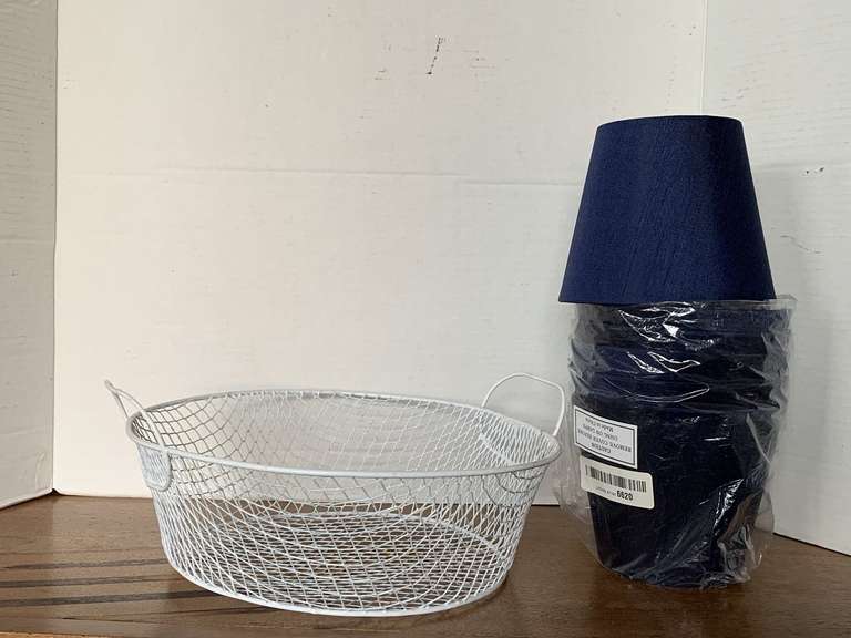 WHITE WIRE ROUND BASKET 11" & 6 NEW NAVY SMALL SHADES image