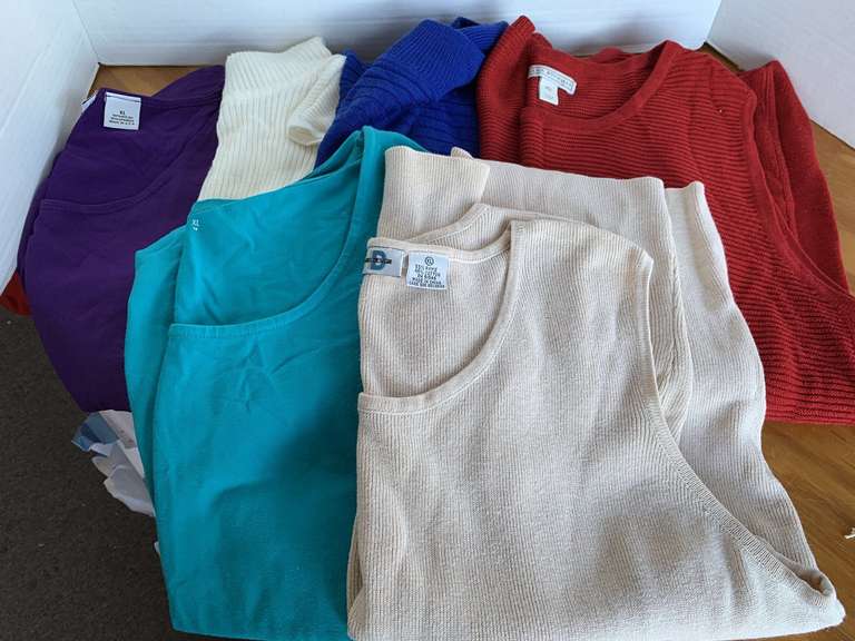 6 LADIES XL TOPS image