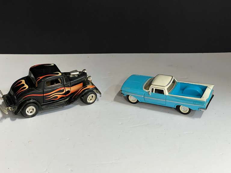 1932 Ford coupe replica, 1/24 scale, also includes a 1959 Chevrolet El Camino replica, see pictures for details. image