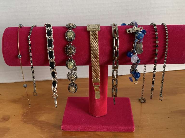 9 FASHION BRACELETS - CHECKOUT image