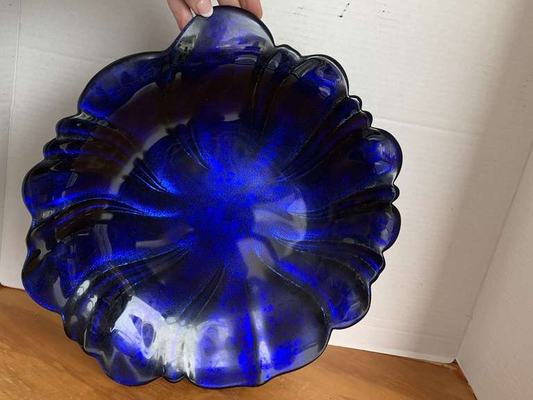 LARGE COBALT BLUE GLASS SERVING TRAY 14 1/2" ROUND image