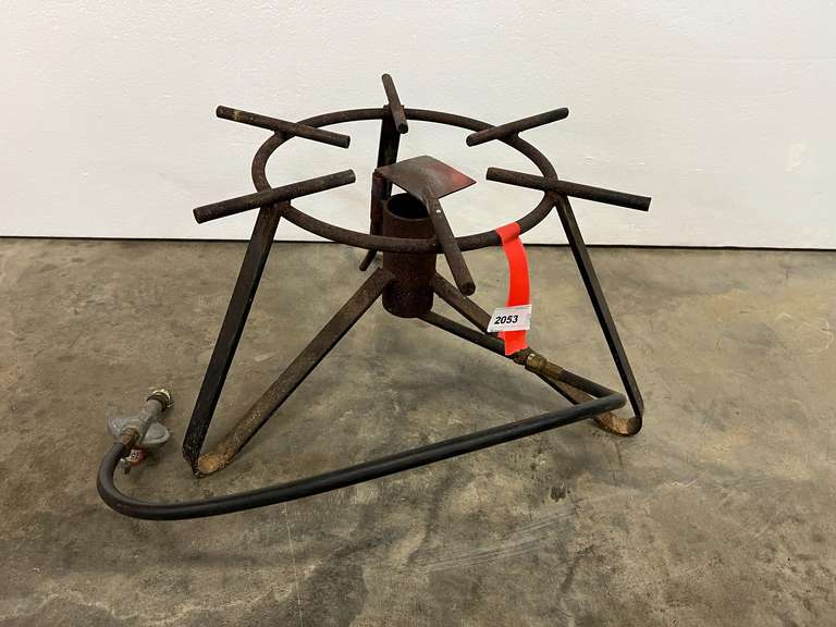 Gas cooker stand with hose attachment and regulator, see pictures for details. image