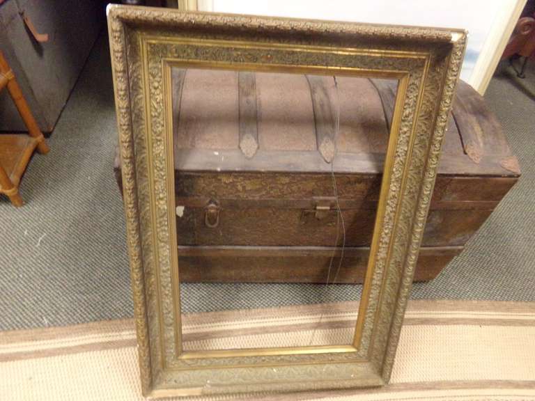 ANTIQUE PICTURE FRAME image