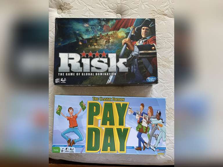 2 BOARD GAMES - RISK & PAYDAY image