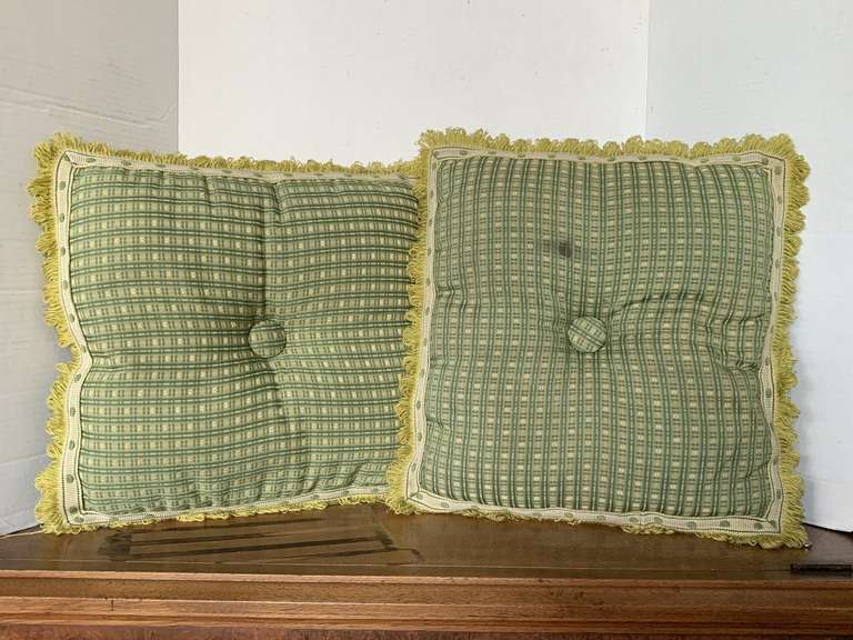 TWO 15X17 GREEN MULTI THROW PILLOWS (SPOT ON ONE) image