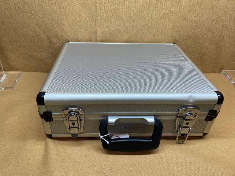 ALUMINUM HANDGUN CASE image