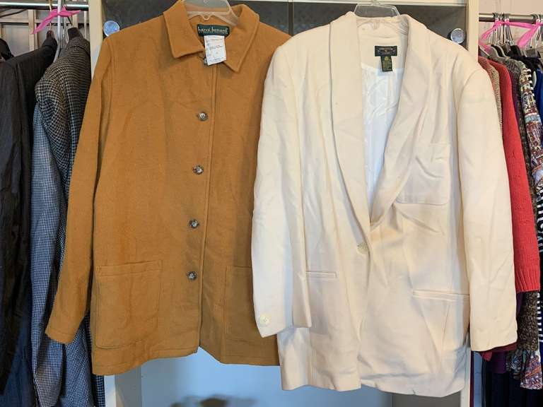 LADIES CLOTHING LOT - 2 WOOL JACKETS (SIZE 12) image