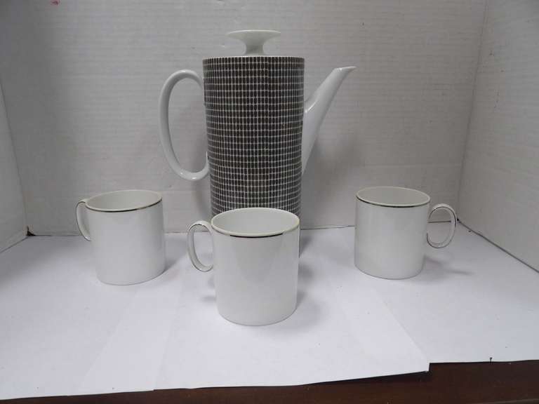 MID-CENTURY MODERN COFFEE POT WITH 3 CUPS AND PLATES image