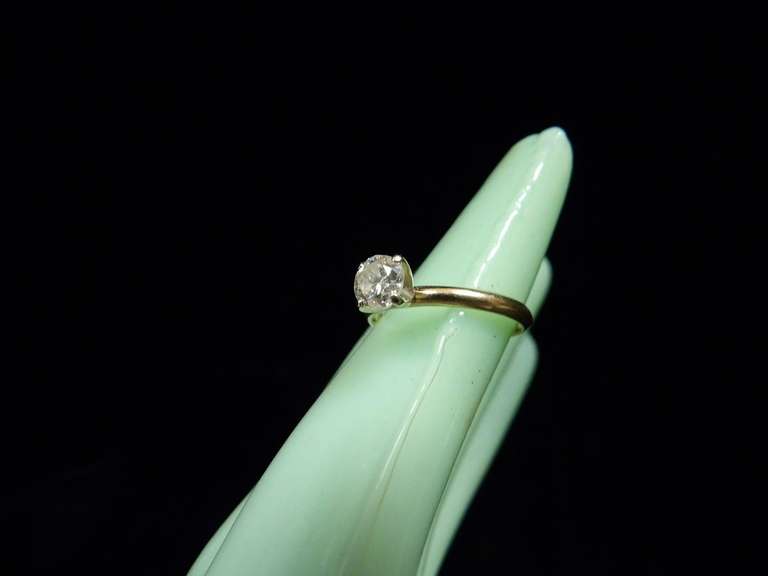 14 KARAT YELLOW GOLD RING SIZE 4.5 WEIGHING APPROXIMATELY 1.4 GRAMS image