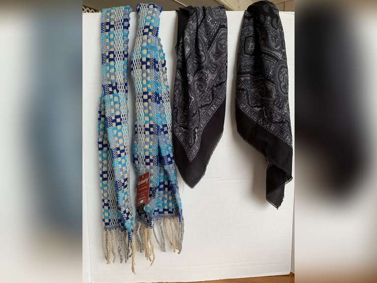 2 SCARFS ( 1 NEW W/ TAG) image